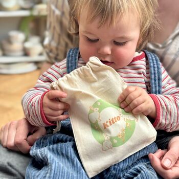 Personalised Easter Gift Bag With Seeds: Vintage Bunny Wreath, 3 of 5
