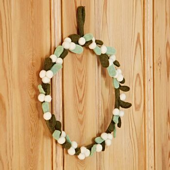 Felt Mistletoe Christmas Wreath, 3 of 3