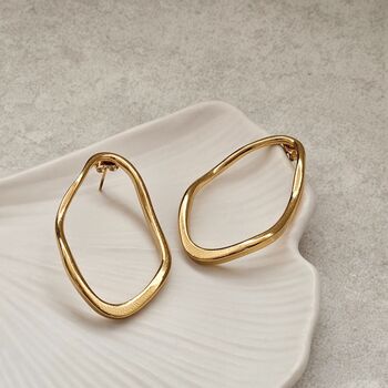 Organic Shaped Hoops Gold, 5 of 9