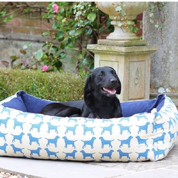 Labrador Dog Bed, Large, 2 of 3
