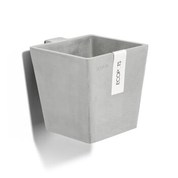 Ecopots Manhattan Small Wall Pot From Recycled Plastic, 5 of 9