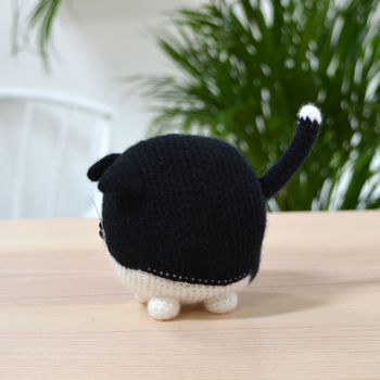 Black And White Cat Crochet Kit, 3 of 6