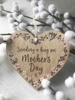 Personalised Mothers Day Flower Keepsake Heart, 3 of 7
