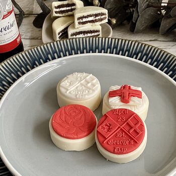 St George's Day Personalised Chocolate Coated Oreo Gift, 10 of 12
