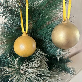 Gold Baubles Set Of Six Christmas Decoration, 2 of 9