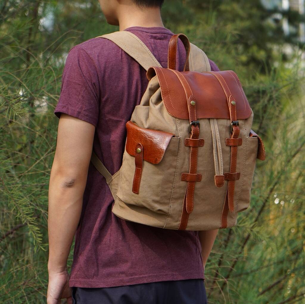 leather backpack style