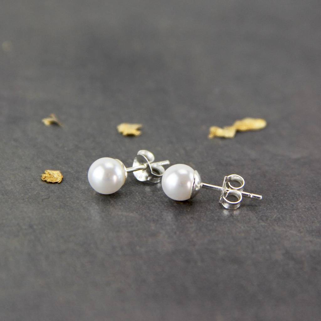 Pearl Silver Stud Earrings By Gaamaa