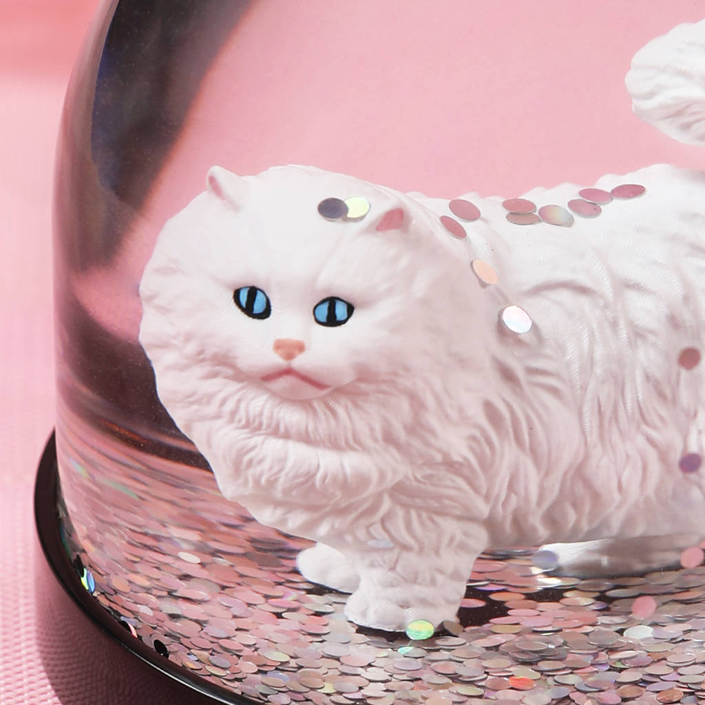 Snowglobe, White Cat By Bonnie And Bell ...