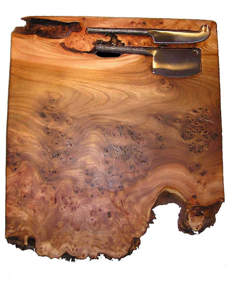 Large Burr Elm Cheeseboard With Cheese Spreaders