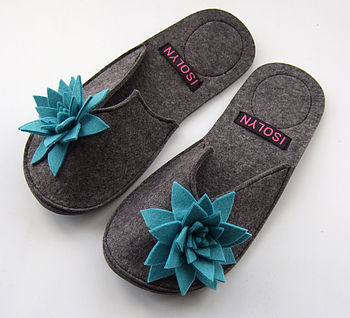 Suzie Slipper with Lily Flower, 4 of 8
