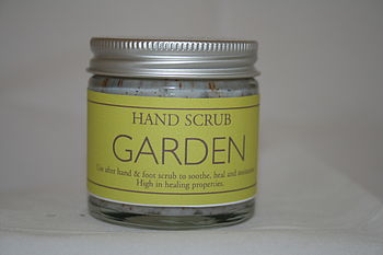Gardener's Treat Hand Scrub 60ml, 2 of 2