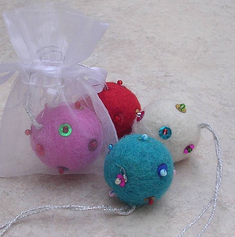 Christmas Treats Gift Box Selection By Cottons Jewellery Letterbox christmas-treats-gift-box-selection-by-cottons-jewellery-letterbox