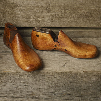 Children's Shoe Last Book Ends, 2 of 3