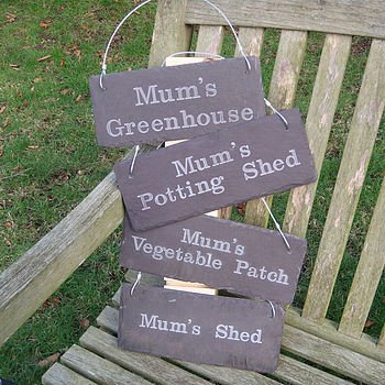 Engraved Slate Mum's Garden Sign, 5 of 5