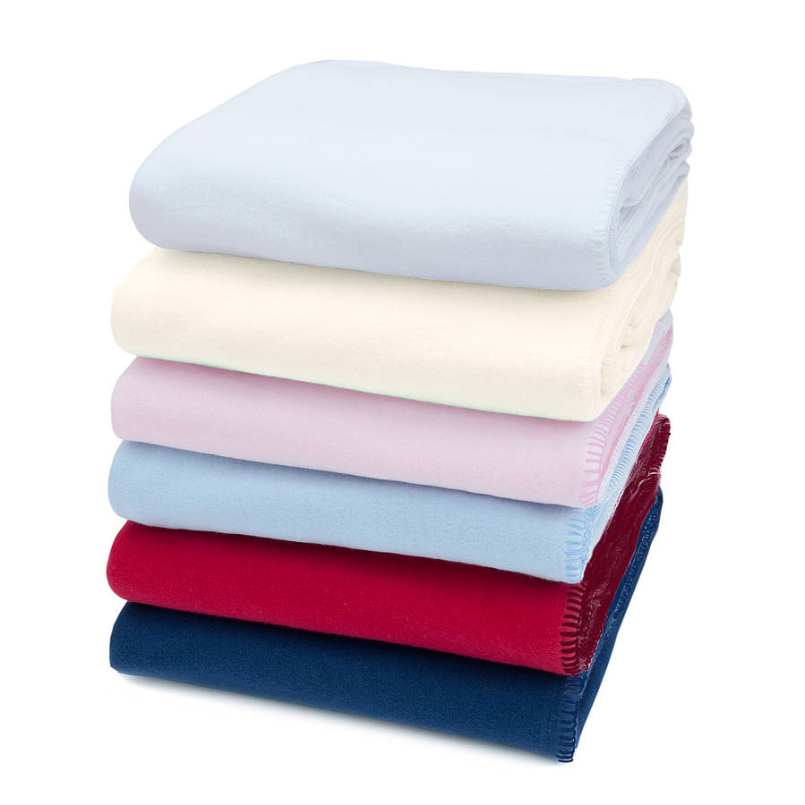 hampton organic cotton fleece blanket by the fine cotton company