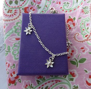 Tiny Silver Flowers Necklace, 3 of 4