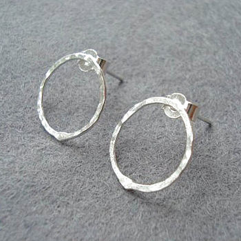 Handmade Beaten Silver Circle Earrings, 3 of 5