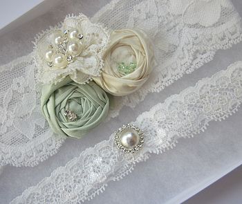 Emily May Lace Bridal Garter, 3 of 8