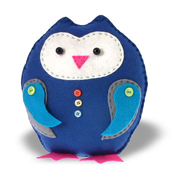 Barnaby Toots Owl Felt Sewing Kit, 3 of 4