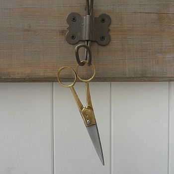 Old Fashioned Scissors, 3 of 7