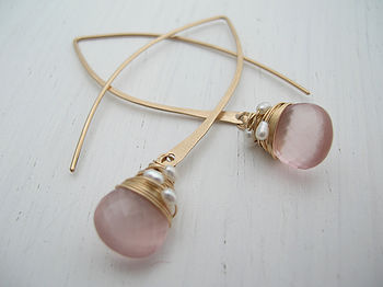 Rose Quartz Woven Pearl Earrings, 3 of 5