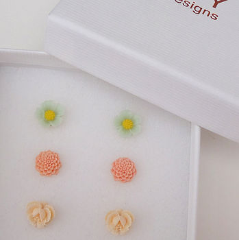 Garden Party Petite Flower Earring Gift Set, 3 of 6