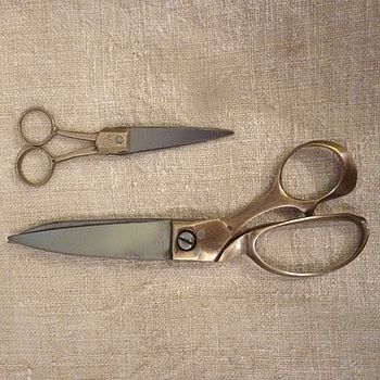 Old Fashioned Scissors, 2 of 7