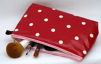 Oilcloth Vintage Inspired Cosmetic Bags By Love Lammie & Co ...