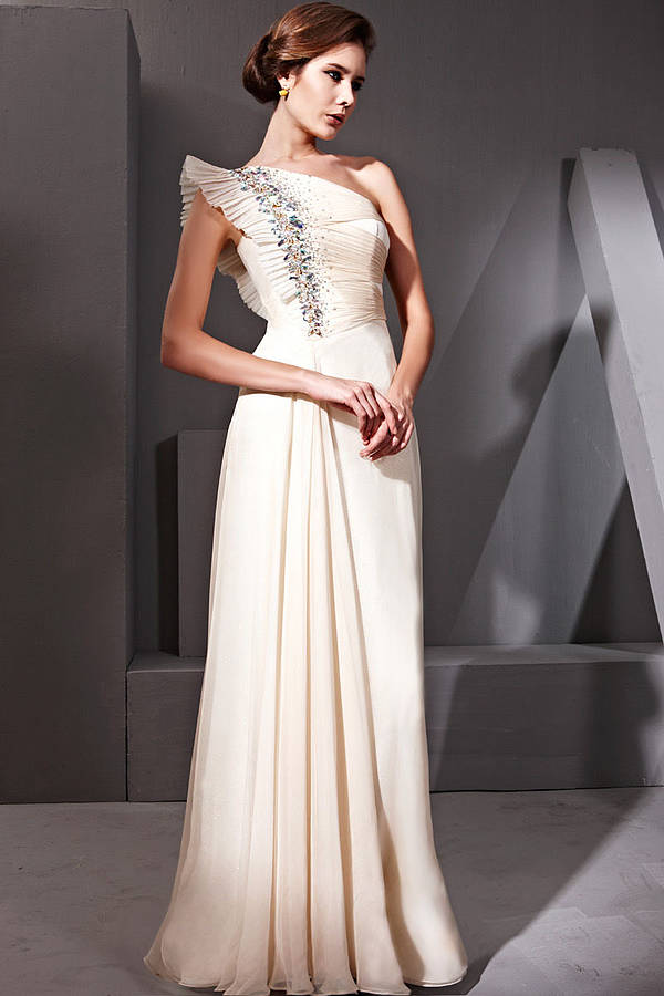 Cream Chiffon Wedding Dress With Asymmetrical Details By