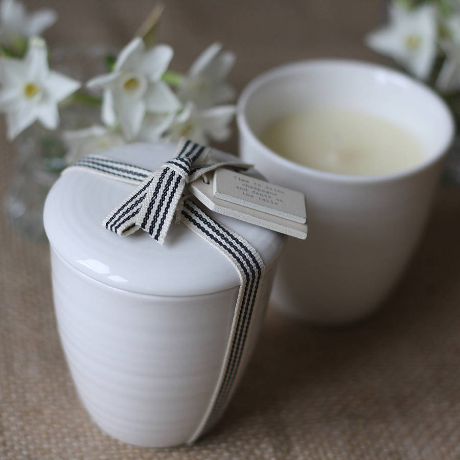 Scented Candles In Porcelain Pots By The Wedding of my Dreams