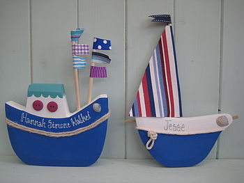 Personalised Wooden Sailing Boat, 3 of 3