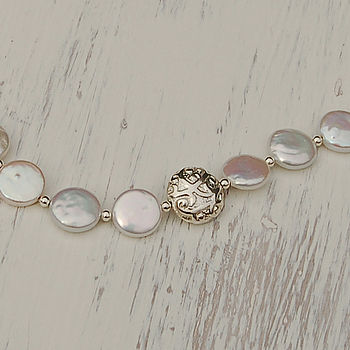 Iridana – White Coin Pearl & Silver Bracelet, 3 of 3