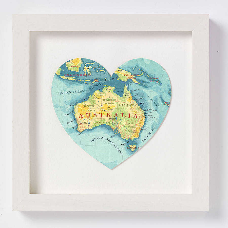 australia map heart print
