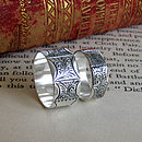 Thumb Mens Victorian Style Silver Ring 