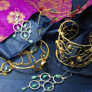 Cosima Earrings Gold And Black Onyx, 3 of 3