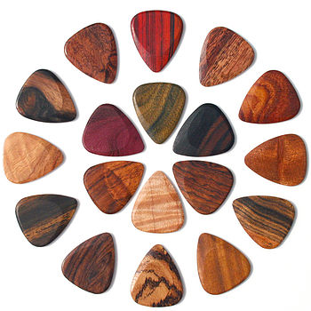 Wallet With 18 Timber Guitar Plectrums / Picks, 3 of 8