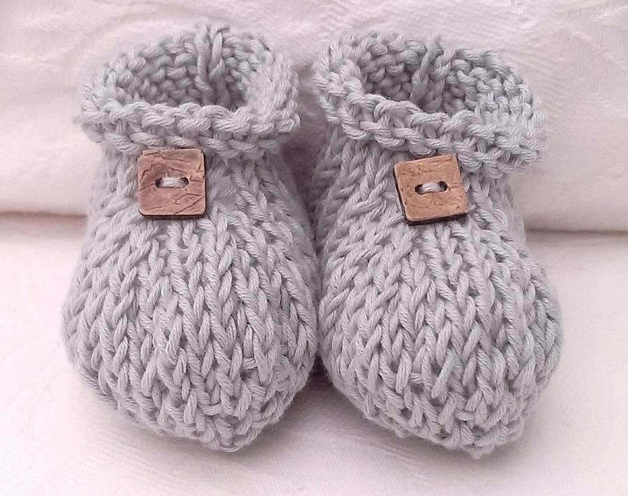 organic cotton baby booties by daisy dumpling