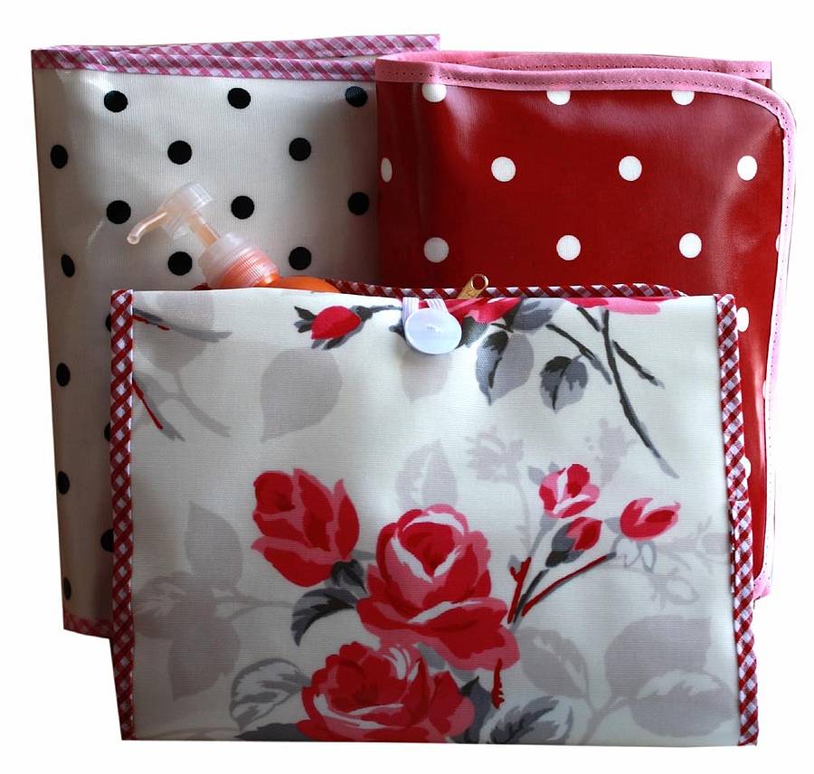 Wash Bag Oilcloth Folding By Love Lammie & Co