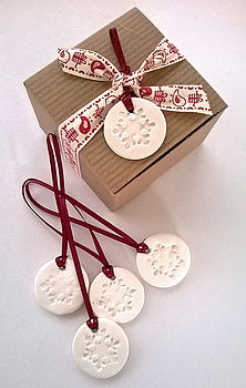 White Ceramic Icicle Labels, 7 of 7