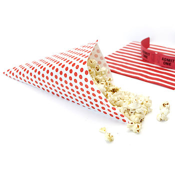 Paper Popcorn Cones, 2 of 5
