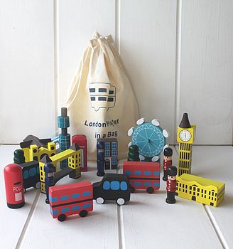 Big London In A Bag, 2 of 5