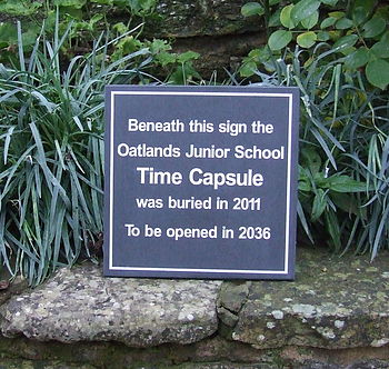 Personalised Time Capsule Plaque, 9 of 10