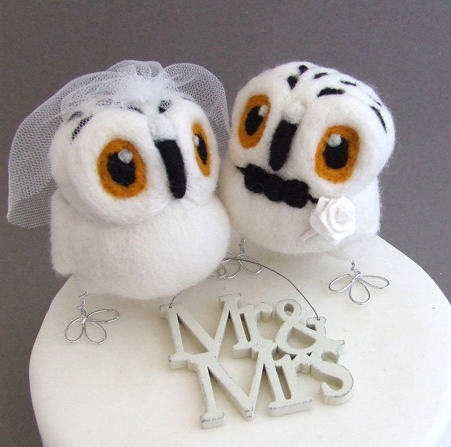 bride and groom owl  wedding  cake  topper  by feltmeupdesigns 