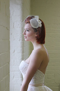 Vintage Bow Bridal Headpiece 'Loretta', 3 of 12