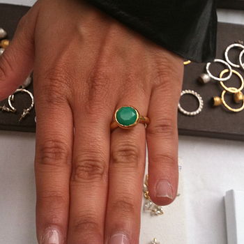 Behrianna Cocktail Ring Chrysoprase Gold, 2 of 2