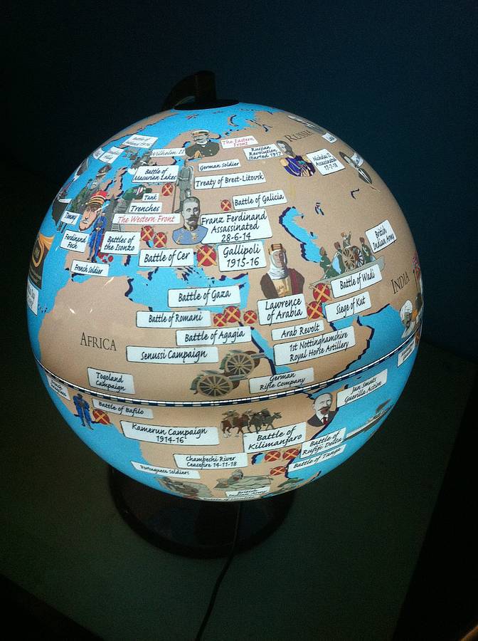 globe war globee notonthehighstreet led