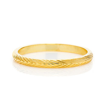 Fairtrade 18ct Gold Wheat Engraved Ring 2mm, 4 of 5