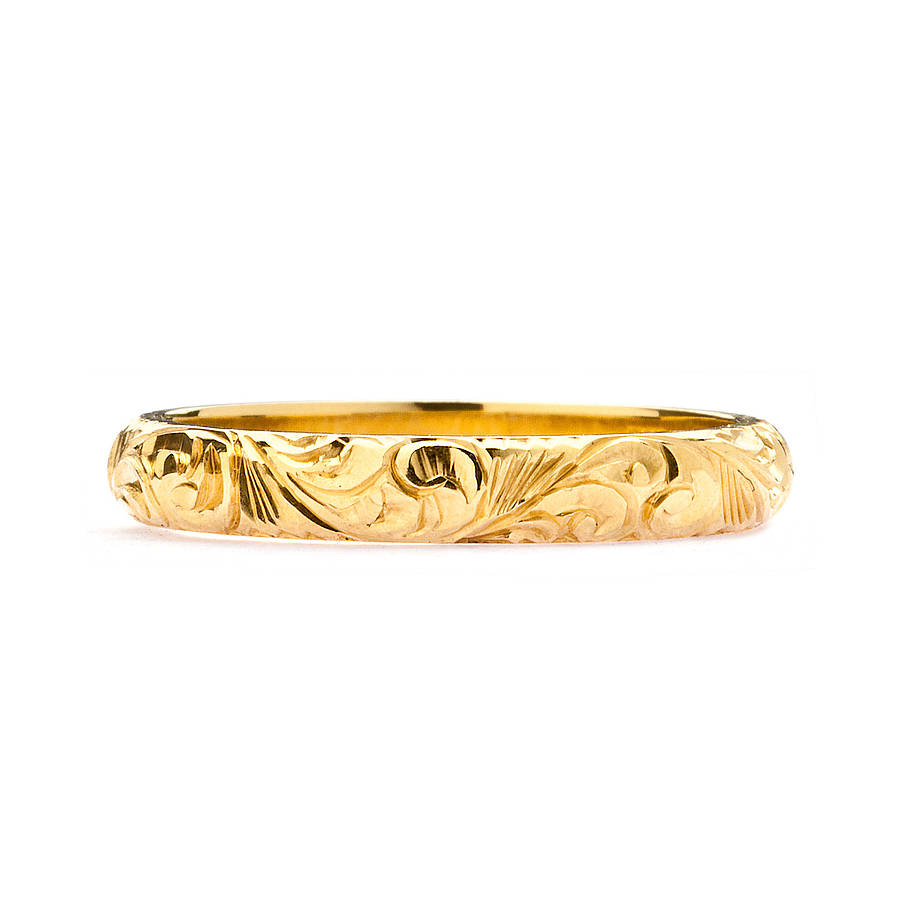 fairtrade 18ct gold  engraved wedding  ring  3mm by lebrusan 