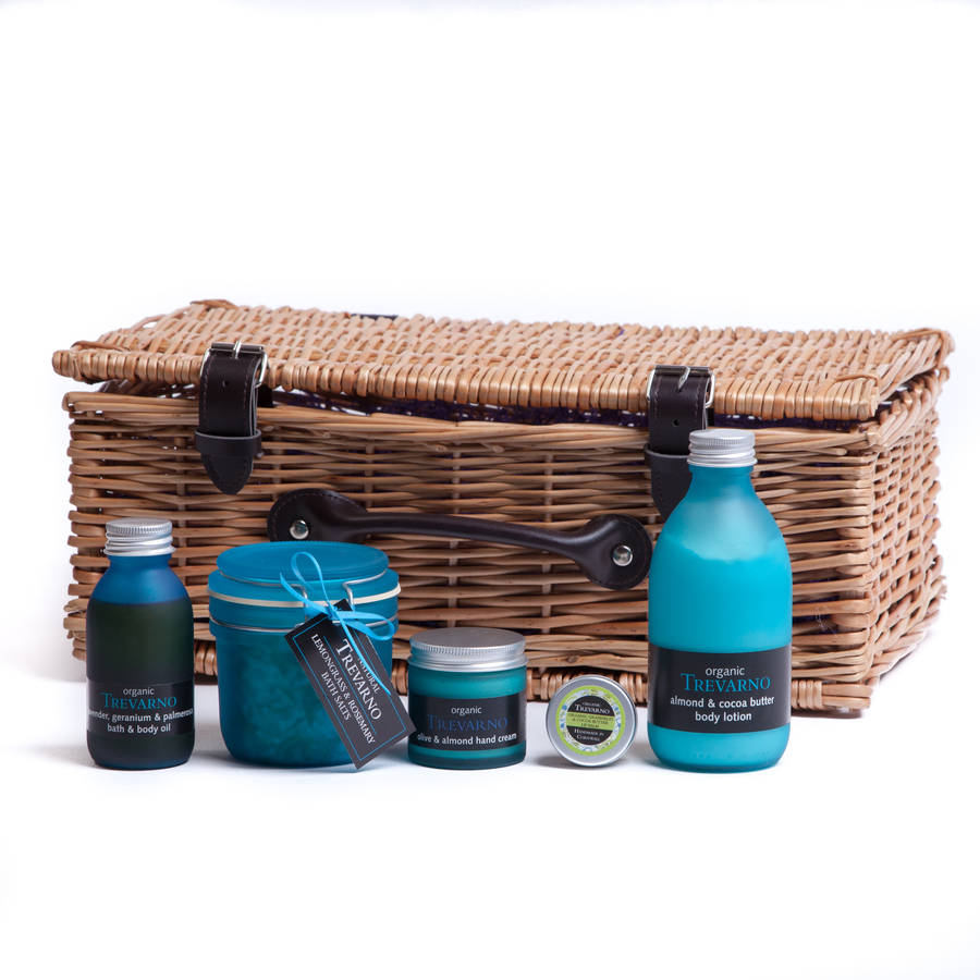 Ultimate Bath And Body Hamper By Organic Trevarno