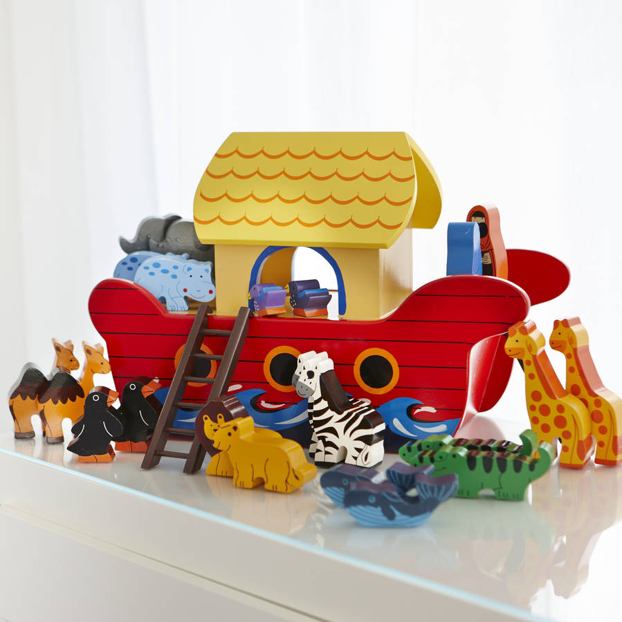 wooden noah's ark toy set